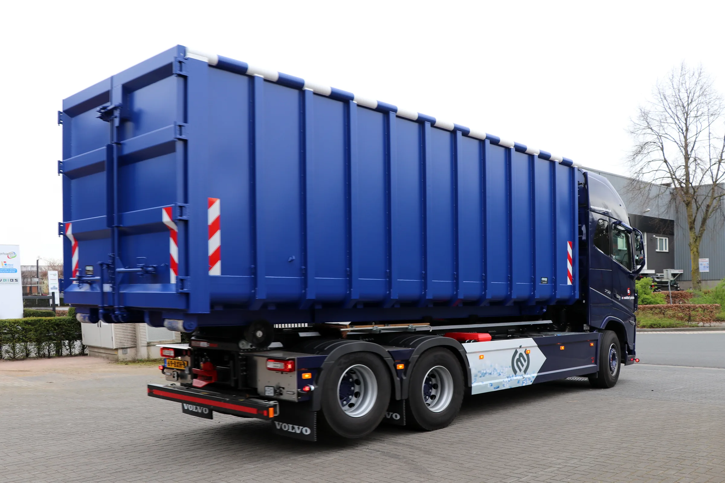 volumecontainer pwcontainer